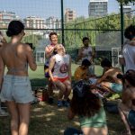 The second day of Queer Olympix V occurred in Kalamiş Park, in Istanbul, on August 28, 2021. That year the police did not appear on the grounds with a ban order because the organization of the event was kept secret. The morning event was a workshop on queer activism in sports, and the afternoon was dedicated to sports. During the workshop, someone took out a flag, but organizers quickly removed it, for fear it might attract trouble. Between the workshop and sports, vegan sandwiches were served and people just goofed around. In 2022, two lawyers were present in case the police arrived. Thankfully, due to the very carefully kept secrecy, they didn’t.